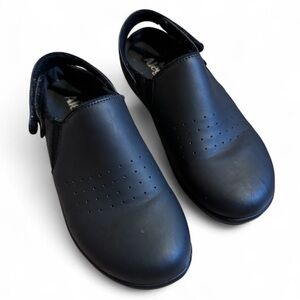 Alegria womans black mule style shoe Size 38 or US 7.5